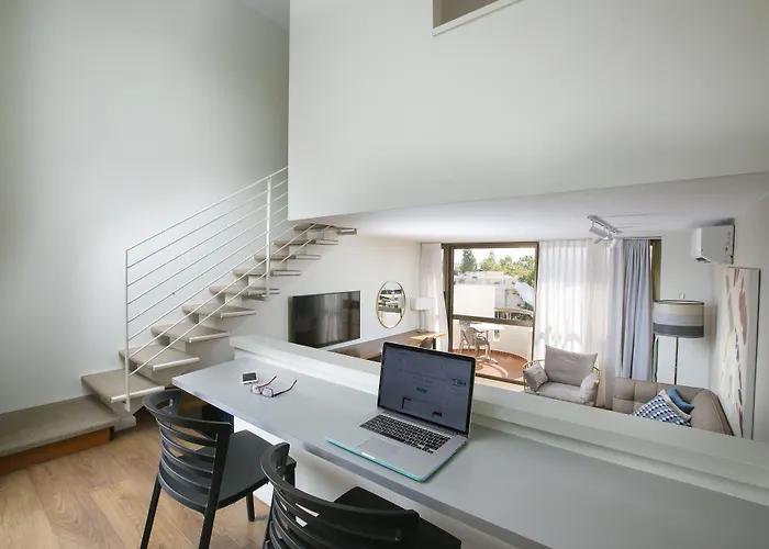 Marine Heights Suites
